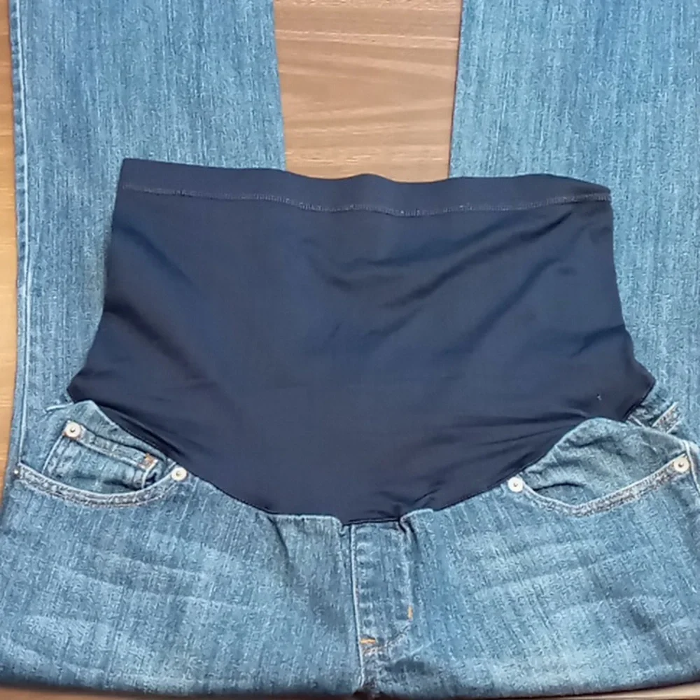 Liz Lange Maternity Jeans Size 12 - Picture 3 of 5